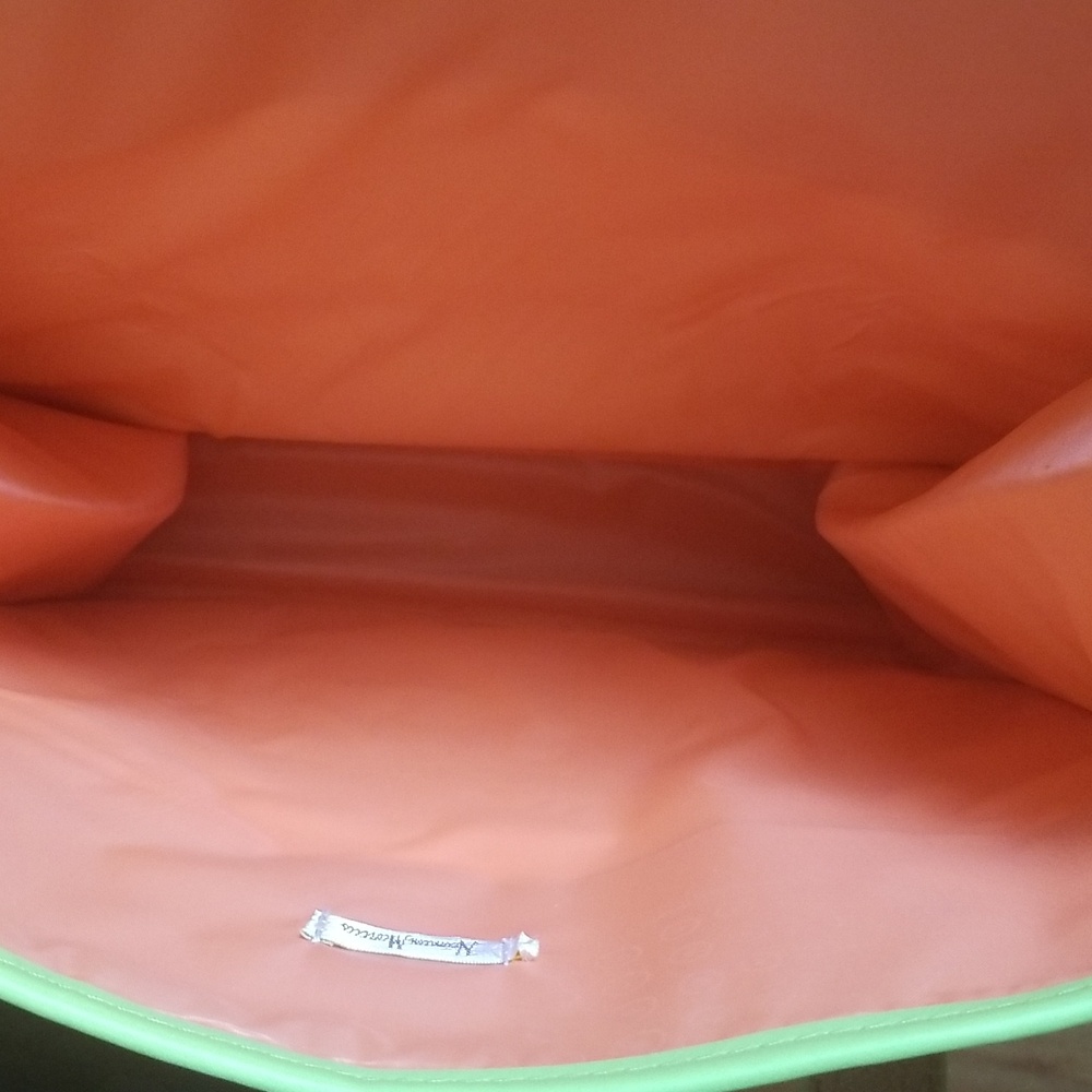 Neiman Marcus - Picture 2 of 7